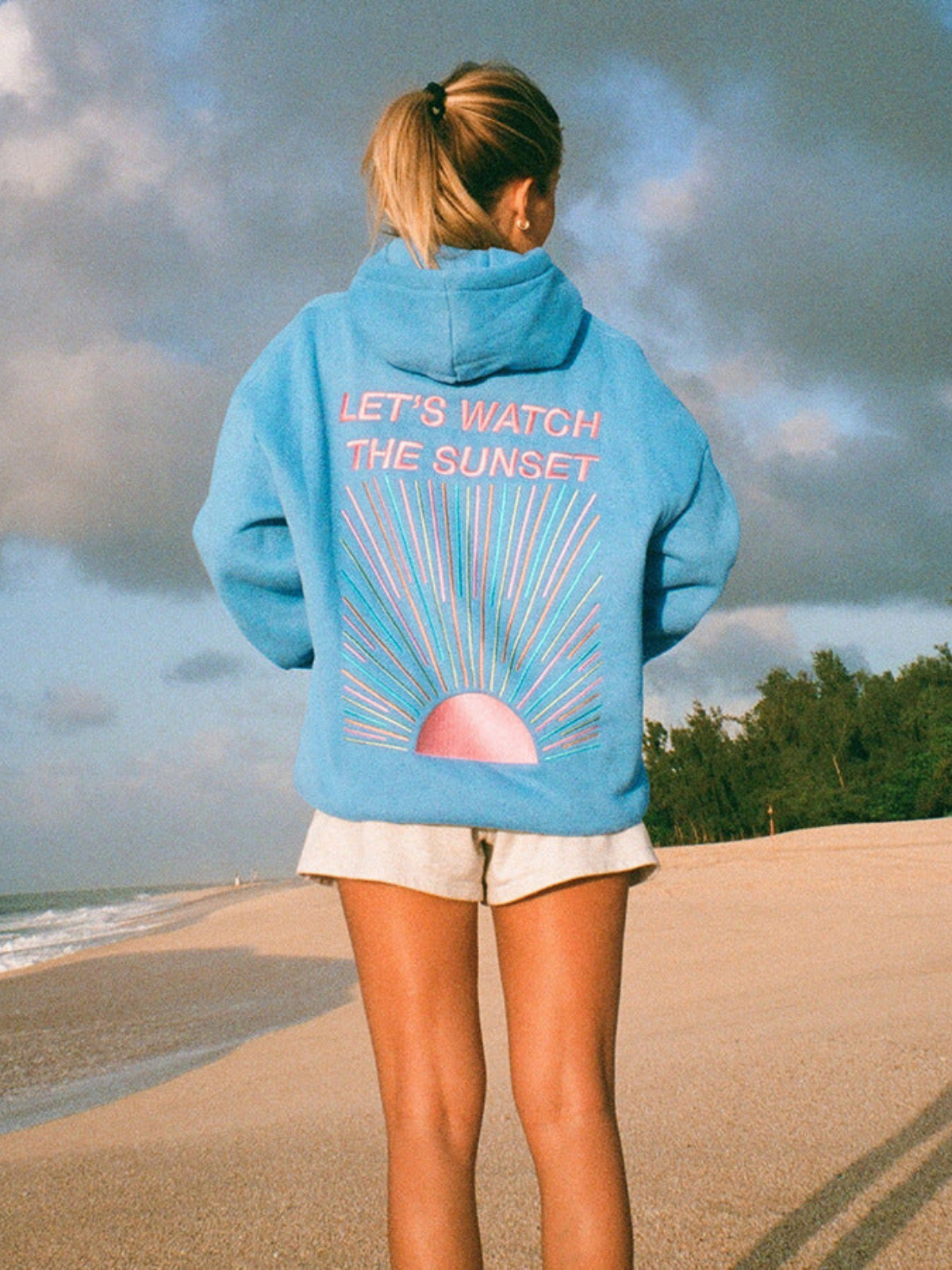 SUMMER™ | GEMÜTLICHE KAPUZENPULLOVER MIT EINZIGARTIGEM SONNENUNTERGANGS-DESIGN